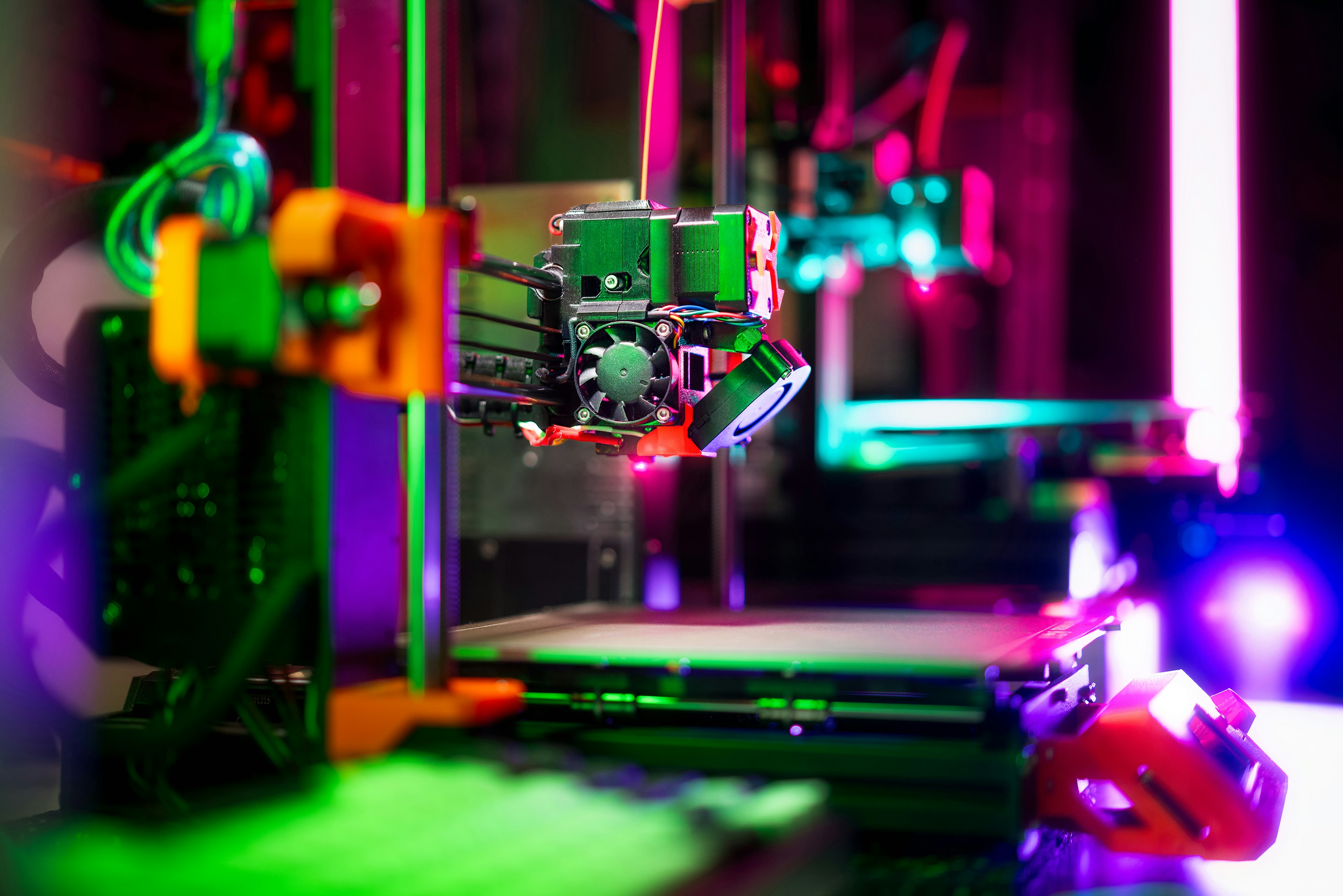 Professional browsing the 3D Printing & Fabricator Directory on a laptop